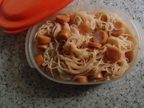 素麺とウィンナーのケチャップ炒め